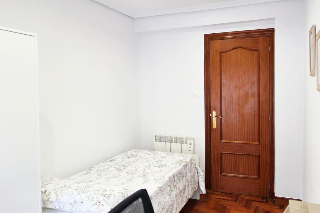 Linares 10 Apartman Santender Kültér fotó